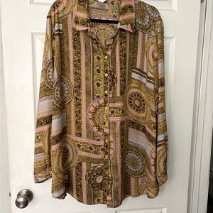 PrettyLittleThing Multicolor Paisley Button-Down Shirt